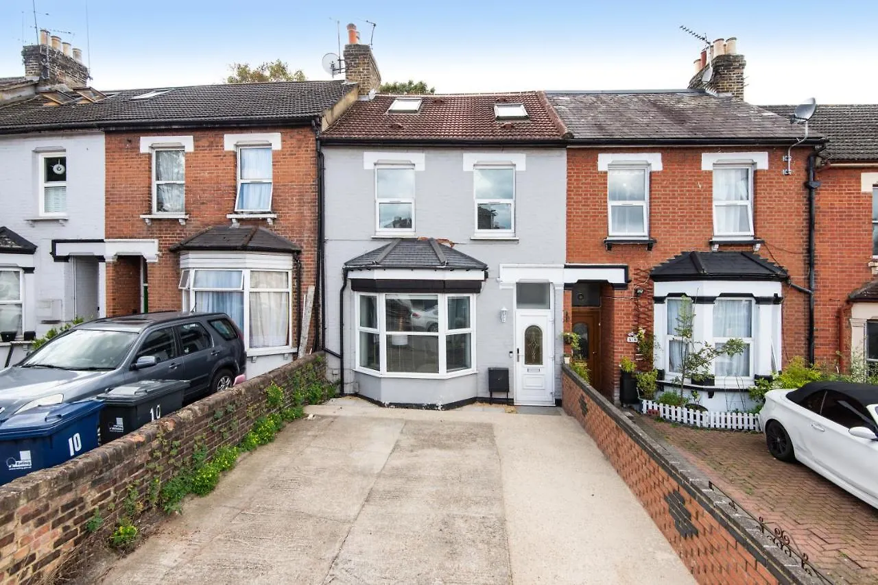 Aparthotel Spacious En-Suite In A 5-Bedroom House At Hanwell United Kingdom